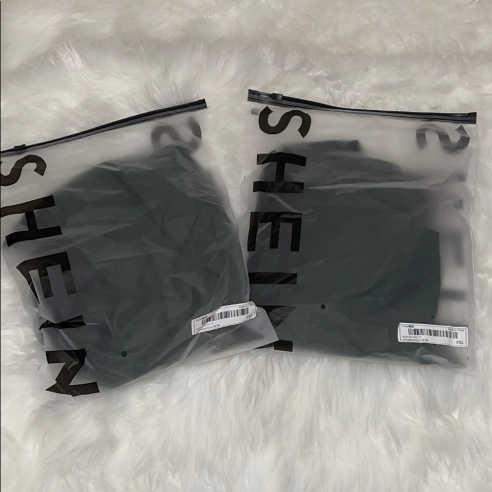 Plus Lace Insert Halter Lingerie Set - Picture 5 of 5